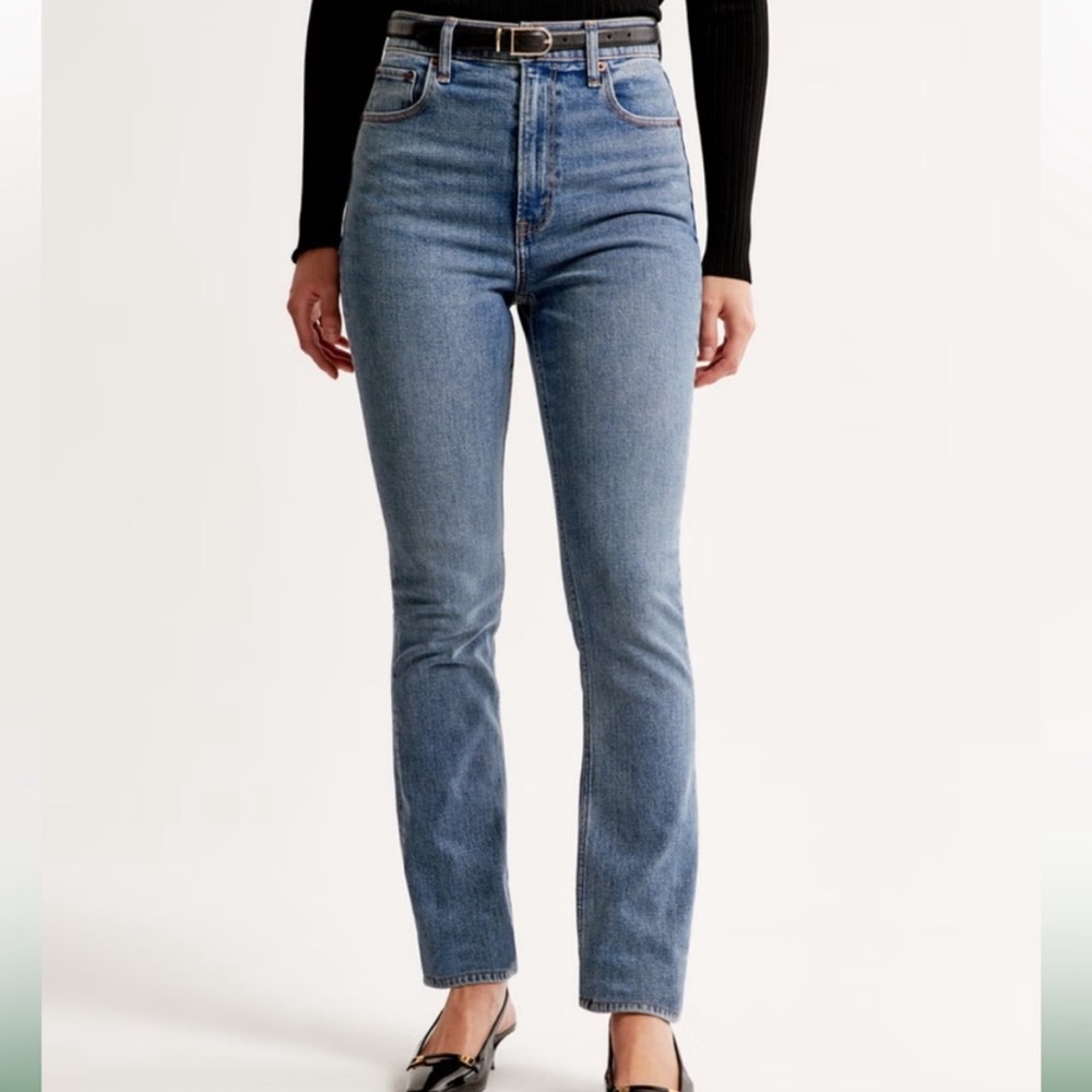 Abercrombie & Fitch 90's Slim Straight Ultra High Rise Jeans 29/8